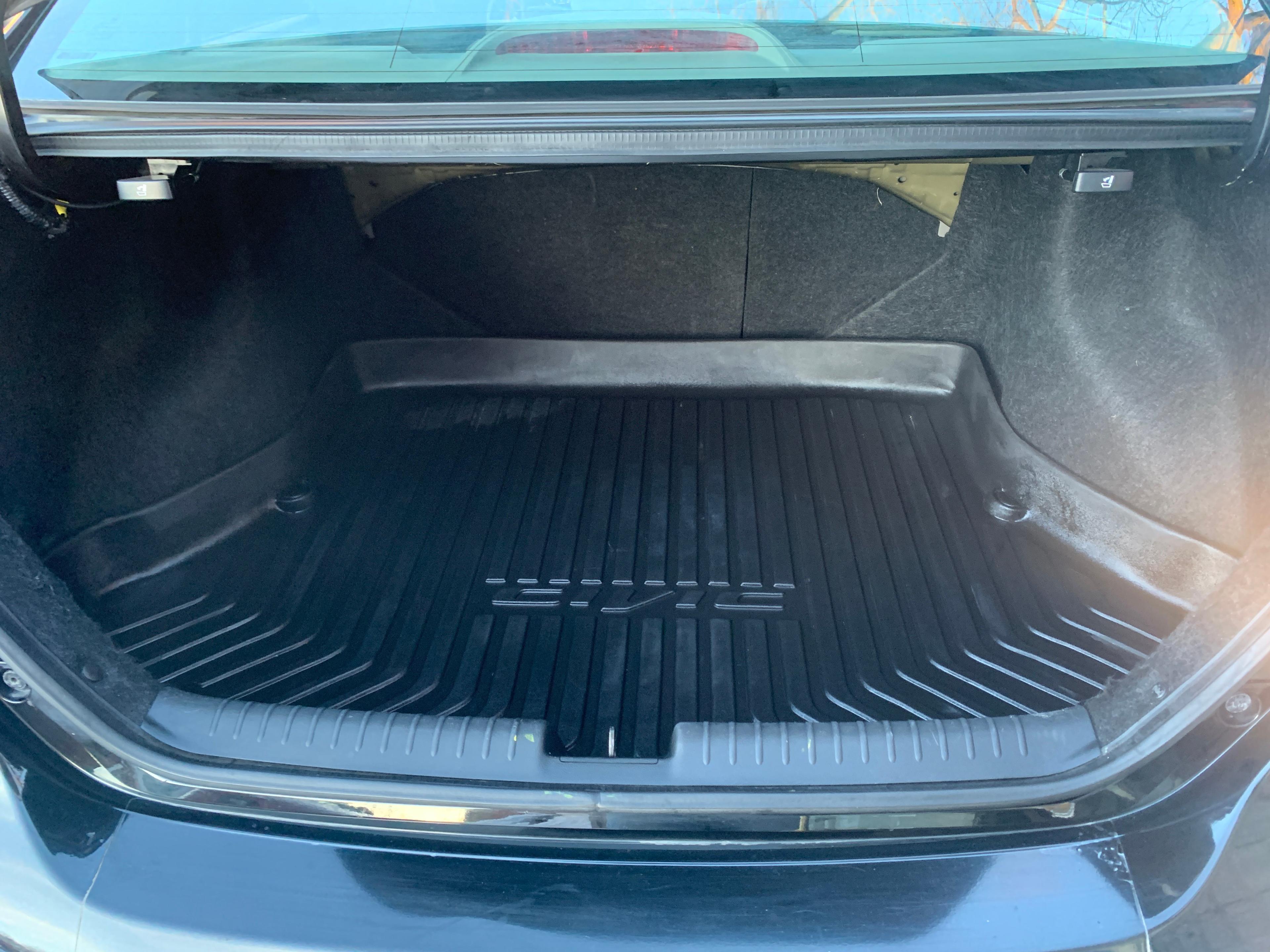 Honda Civic 2015 - Image 9