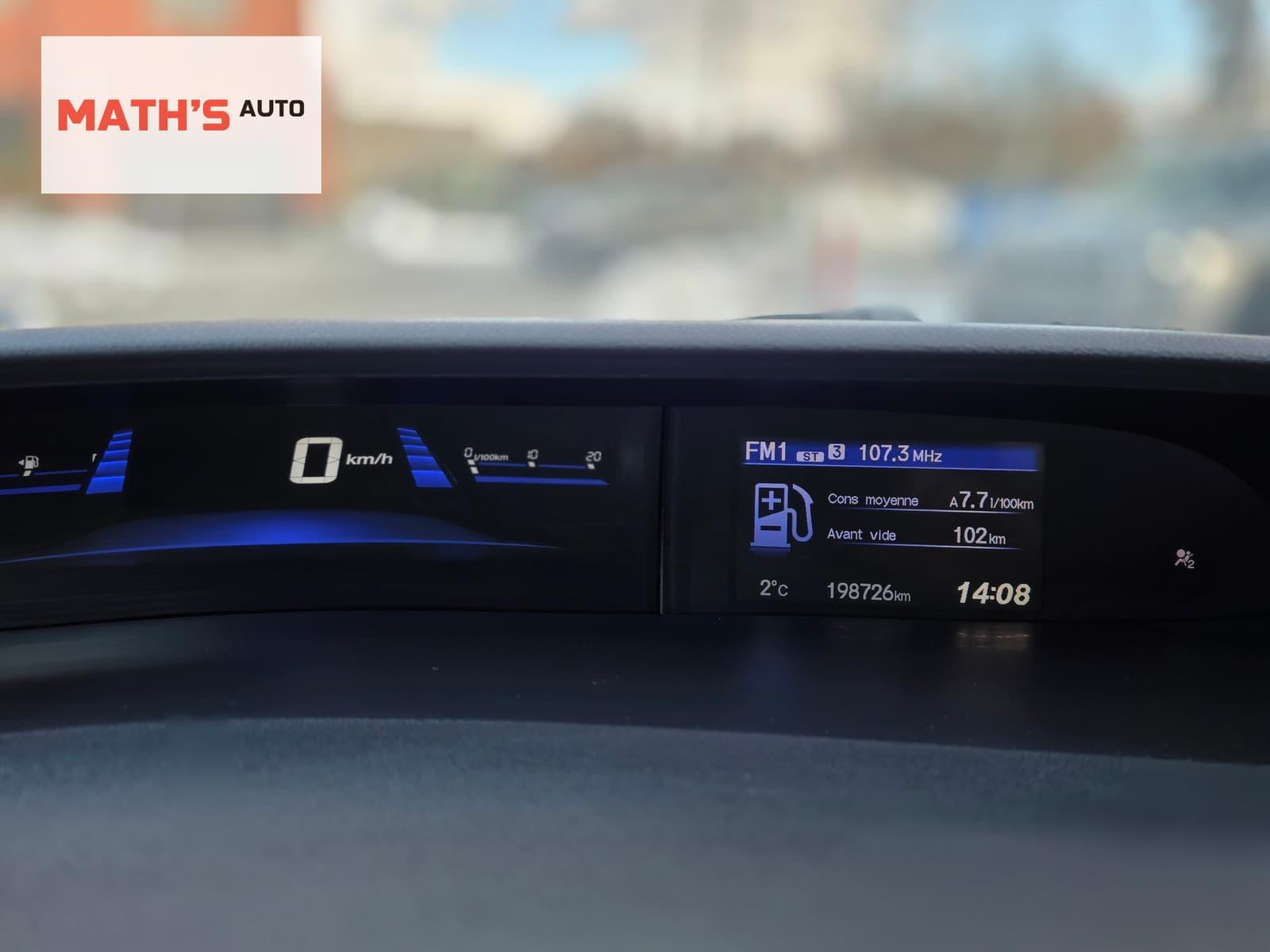 Honda Civic 2014 - Image 10