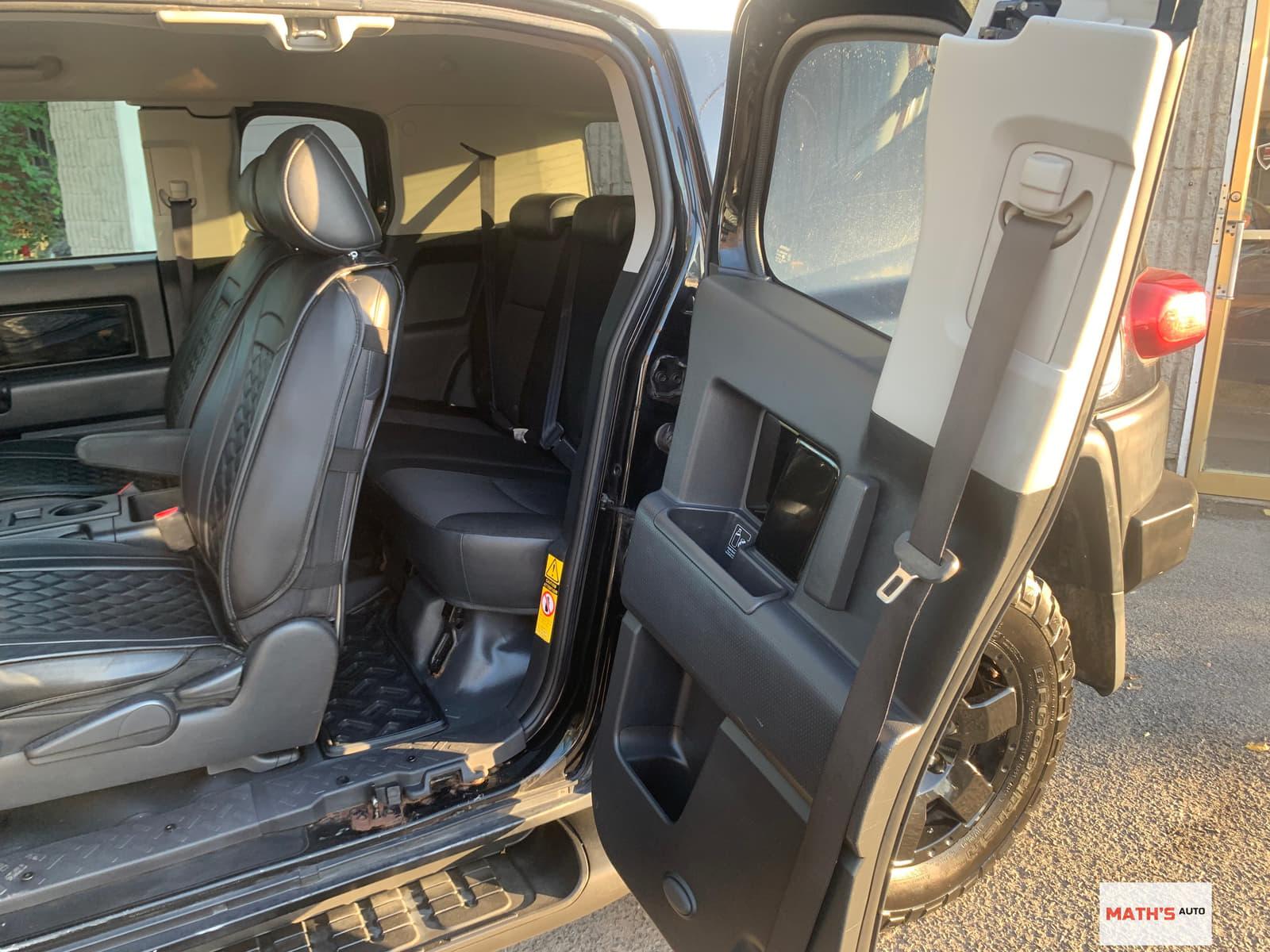 Toyota FJ Cruiser 2007 - Image 10