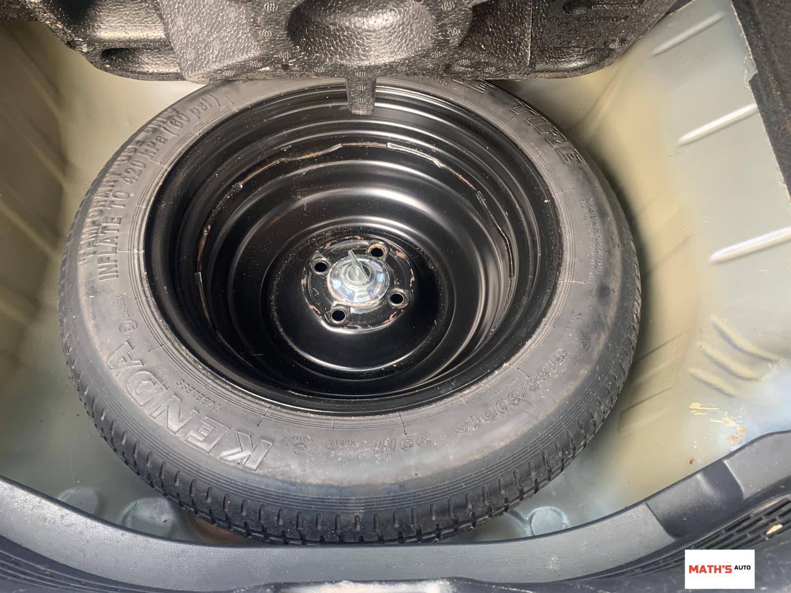 Honda Fit 2015 - Image 15