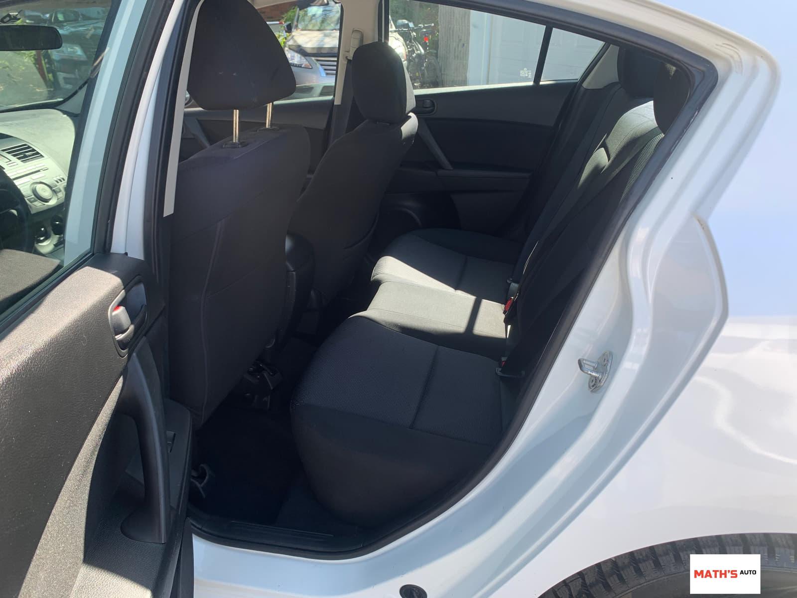 Mazda MAZDA3 2010 - Image 8