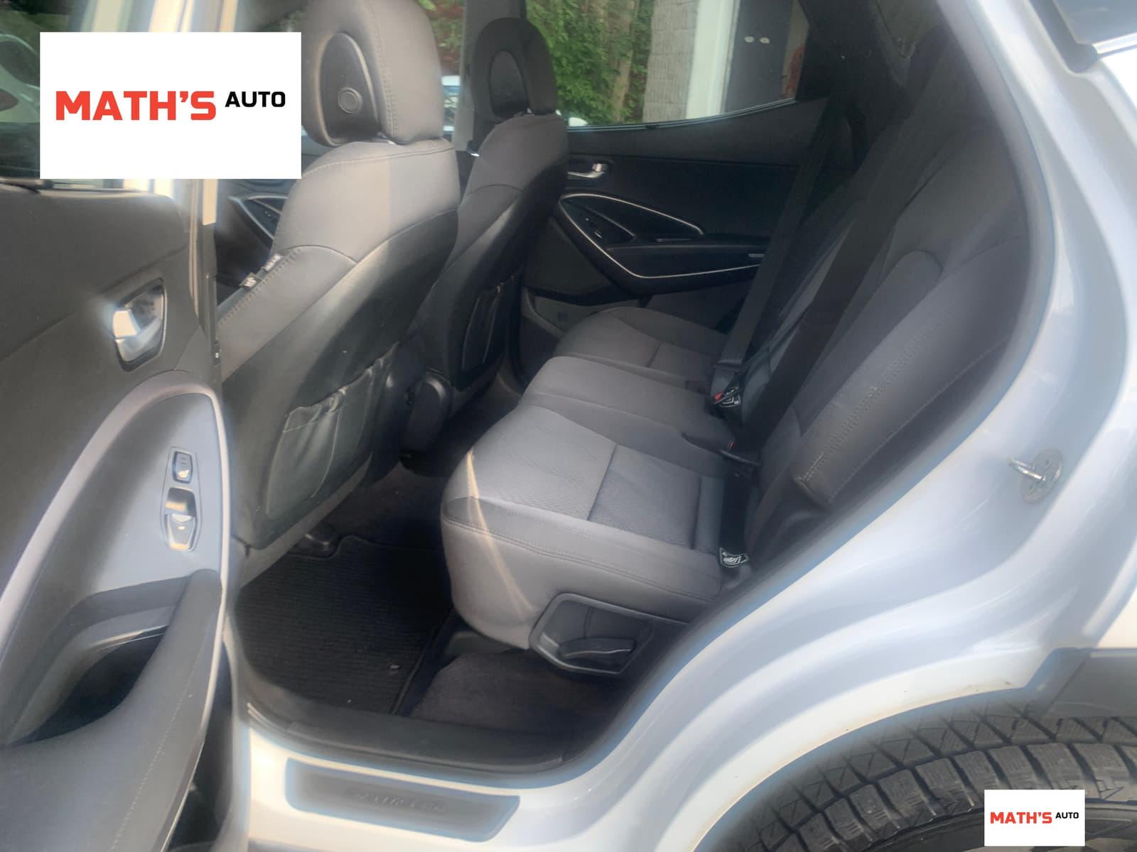 Hyundai Santa Fe 2014 - Image 9