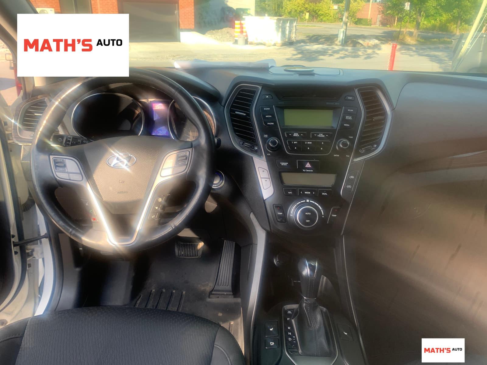 Hyundai Santa Fe 2014 - Image 11