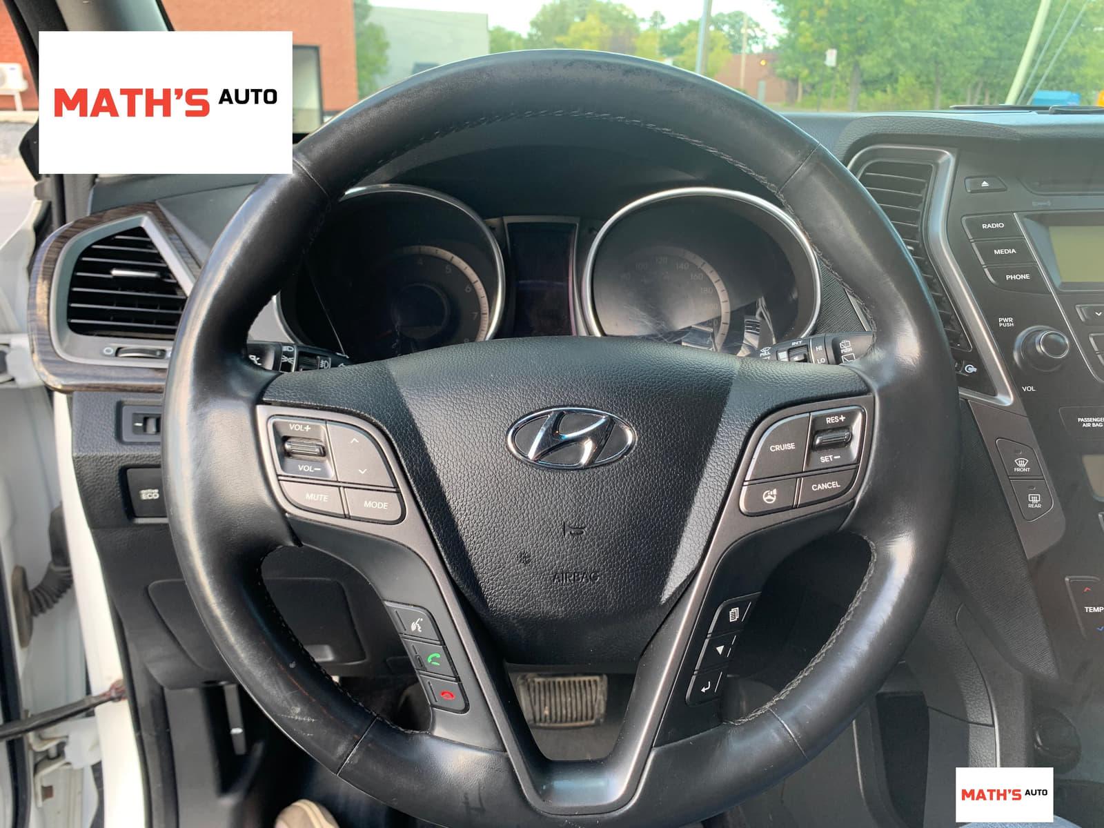 Hyundai Santa Fe 2014 - Image 12