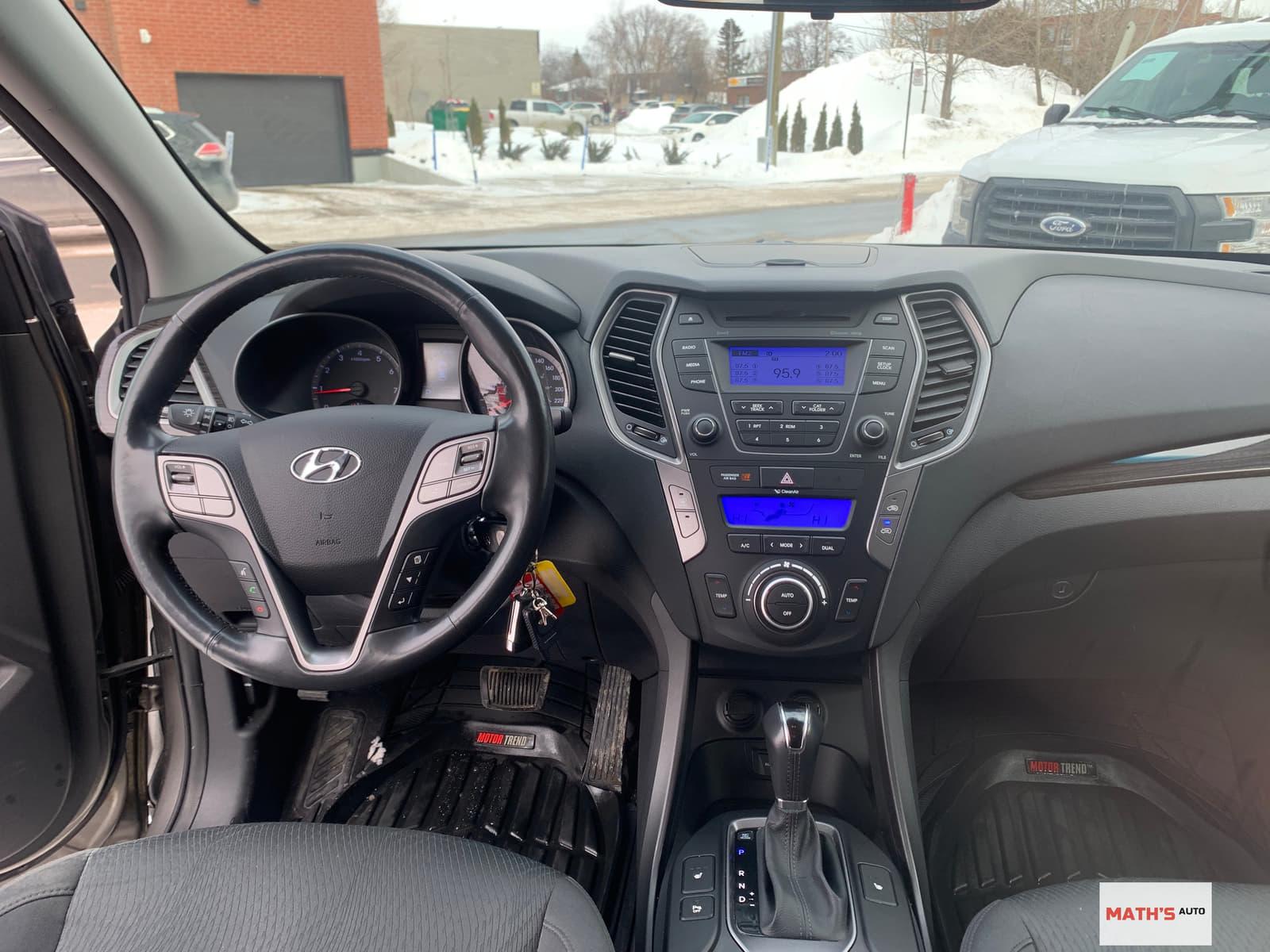 Hyundai Santa Fe Sport 2015 - Image 12