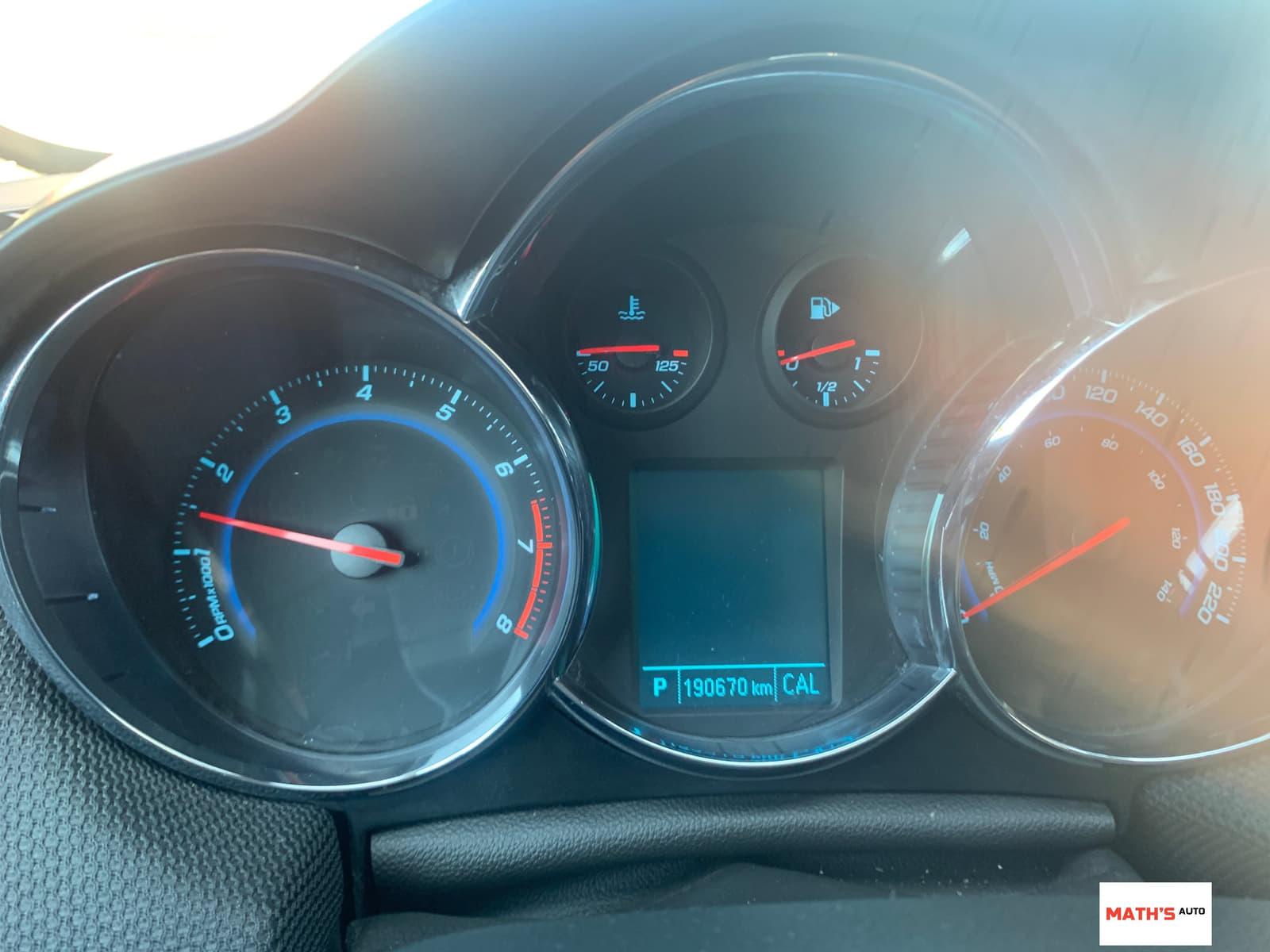 Chevrolet Cruze 2013 - Image 12