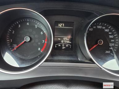 Volkswagen Jetta 2017 - Thumbnail 14