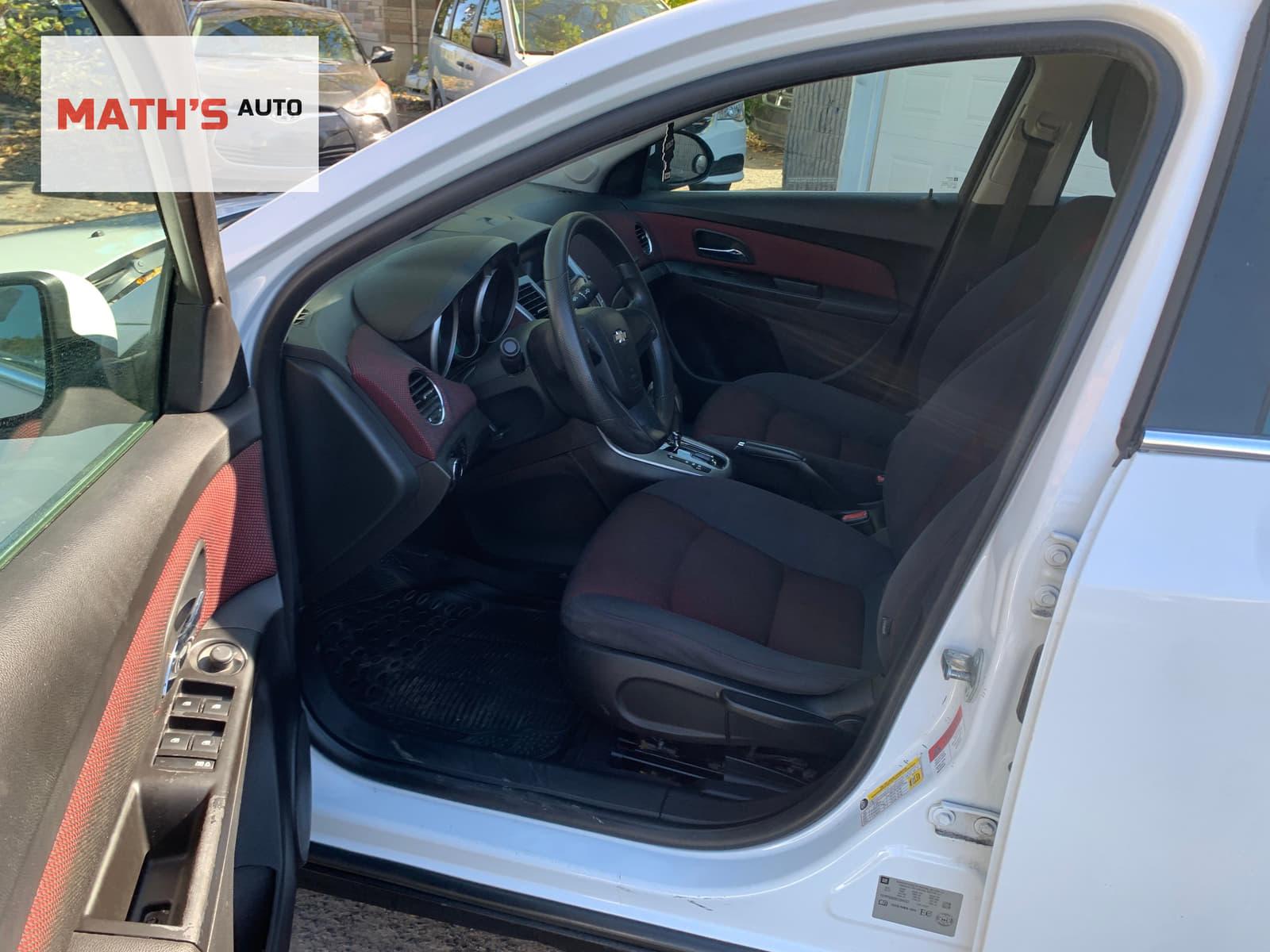 Chevrolet Cruze 2012 - Image 7