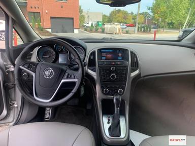 Buick Verano 2015 - Thumbnail 10