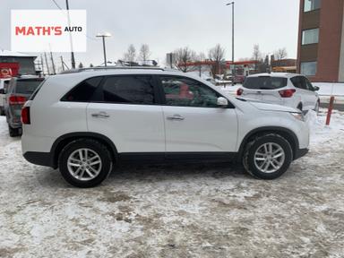 Kia Sorento 2014 - Thumbnail 3