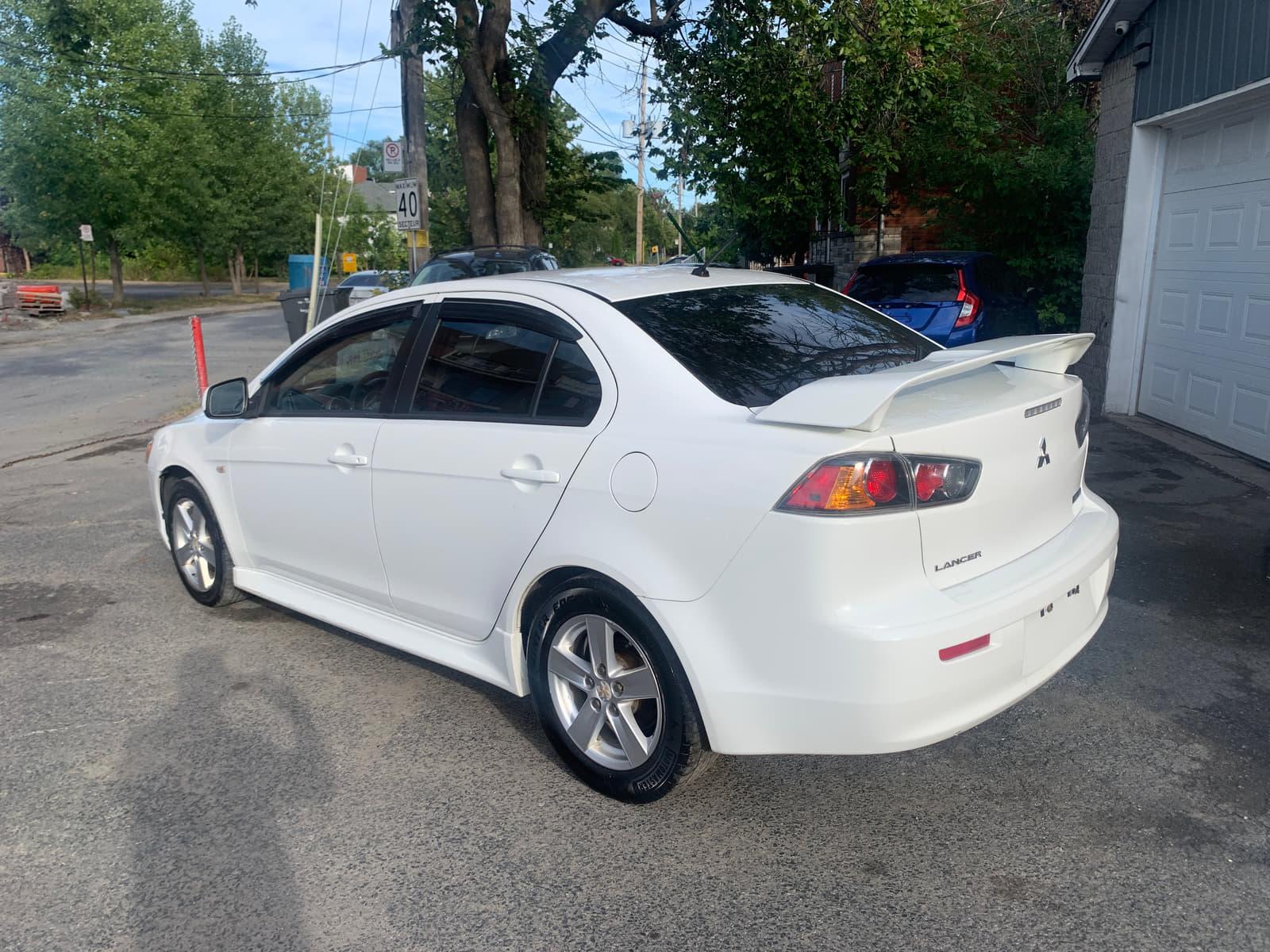 Mitsubishi Lancer 2013 - Image 2