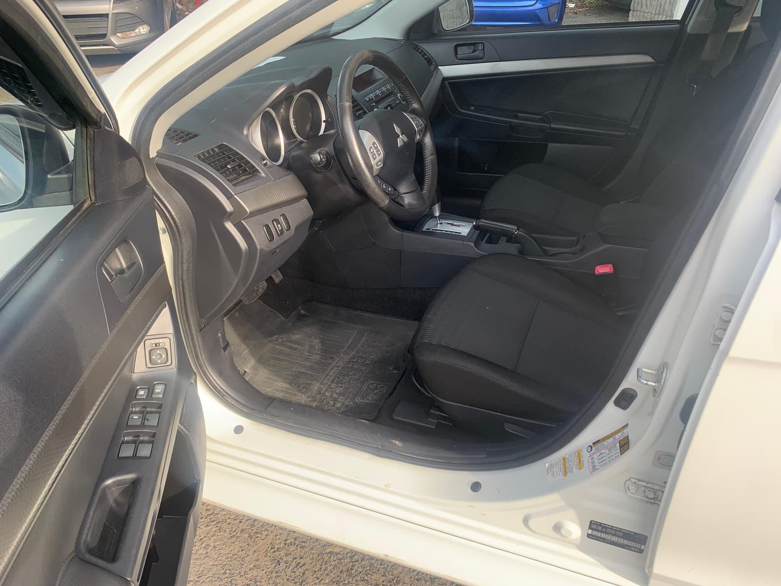 Mitsubishi Lancer 2013 - Image 8