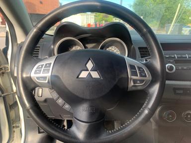 Mitsubishi Lancer 2013 - Thumbnail 12