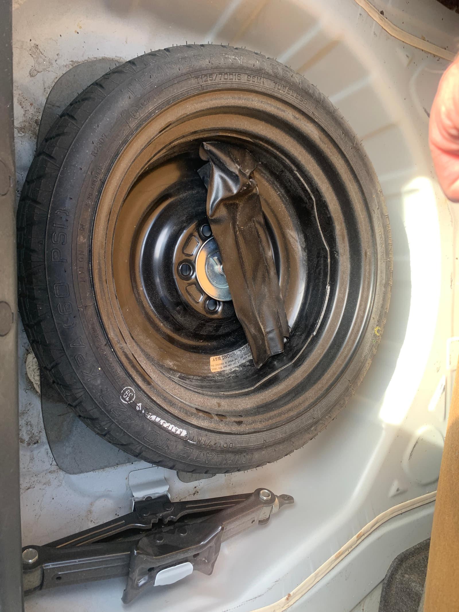 Mitsubishi Lancer 2013 - Image 15