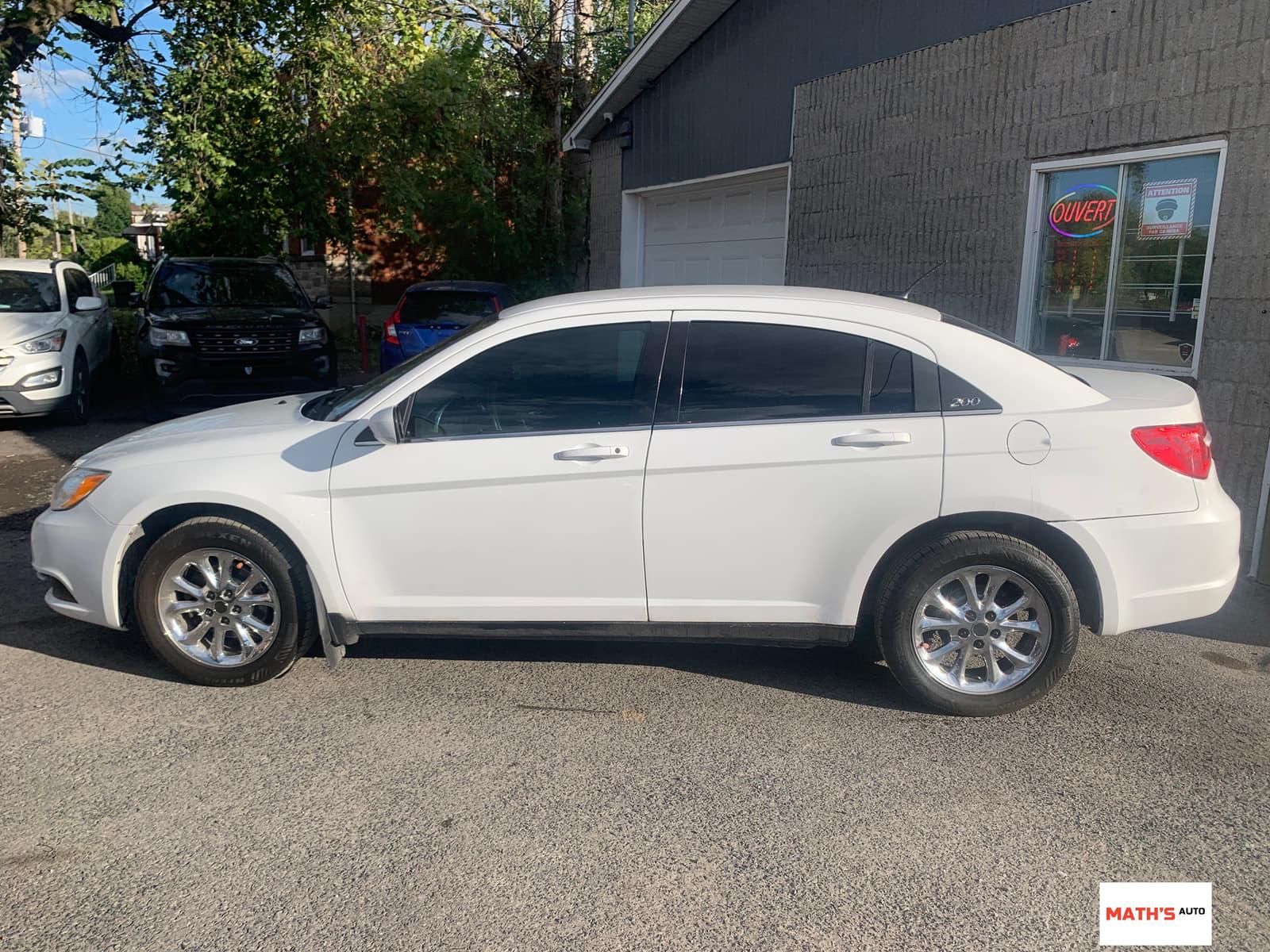 Chrysler 200 2013 - Image 2