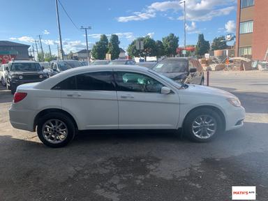 Chrysler 200 2013 - Thumbnail 3