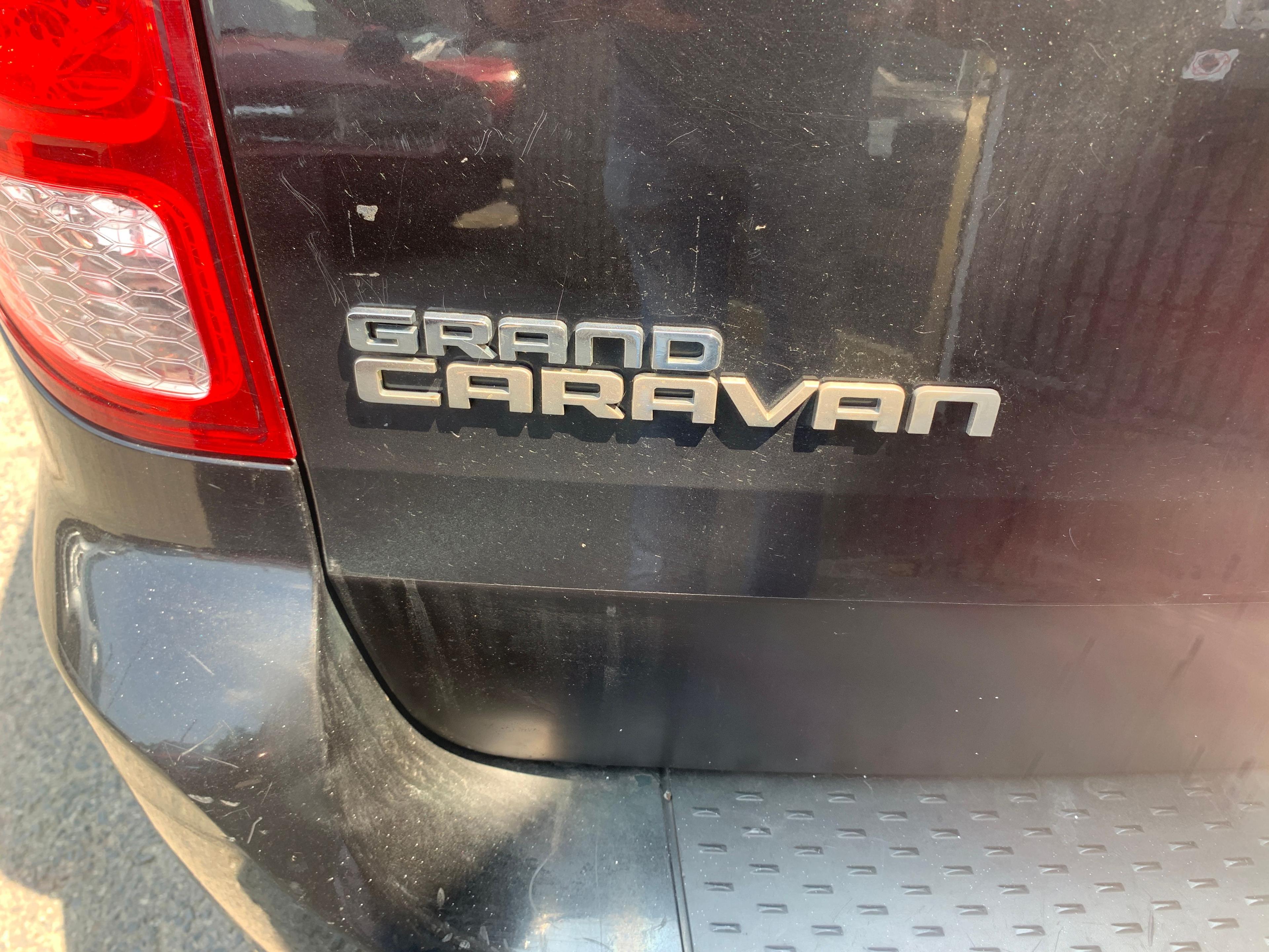 Dodge Grand Caravan 2012 - Image 10