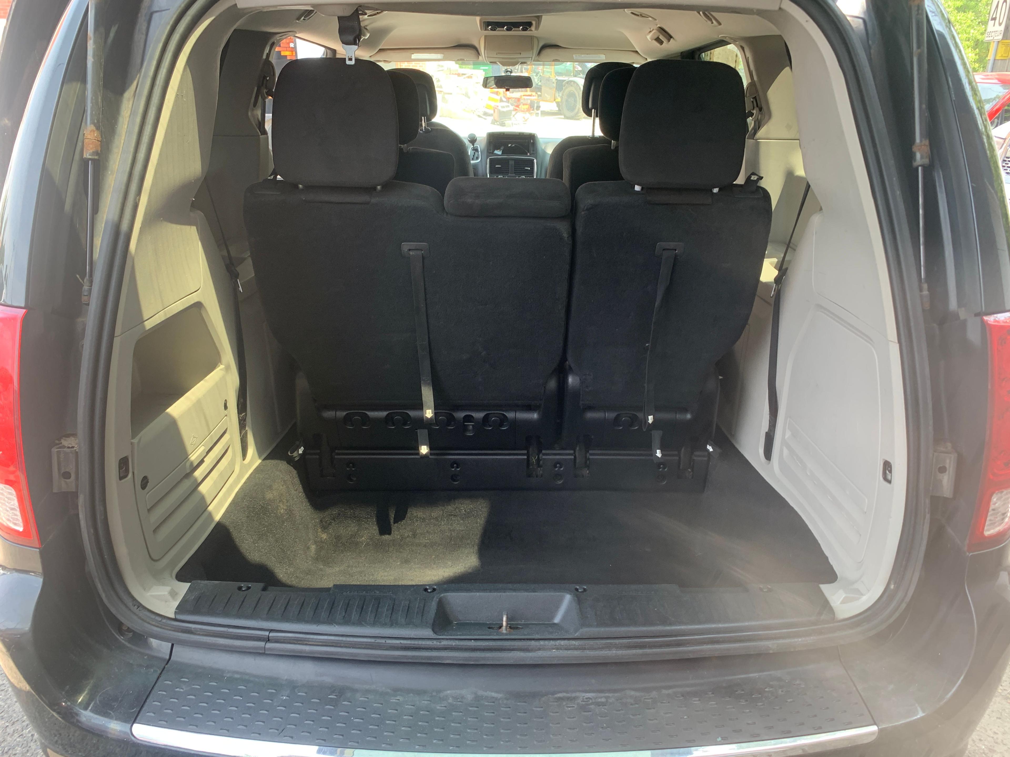 Dodge Grand Caravan 2012 - Image 15