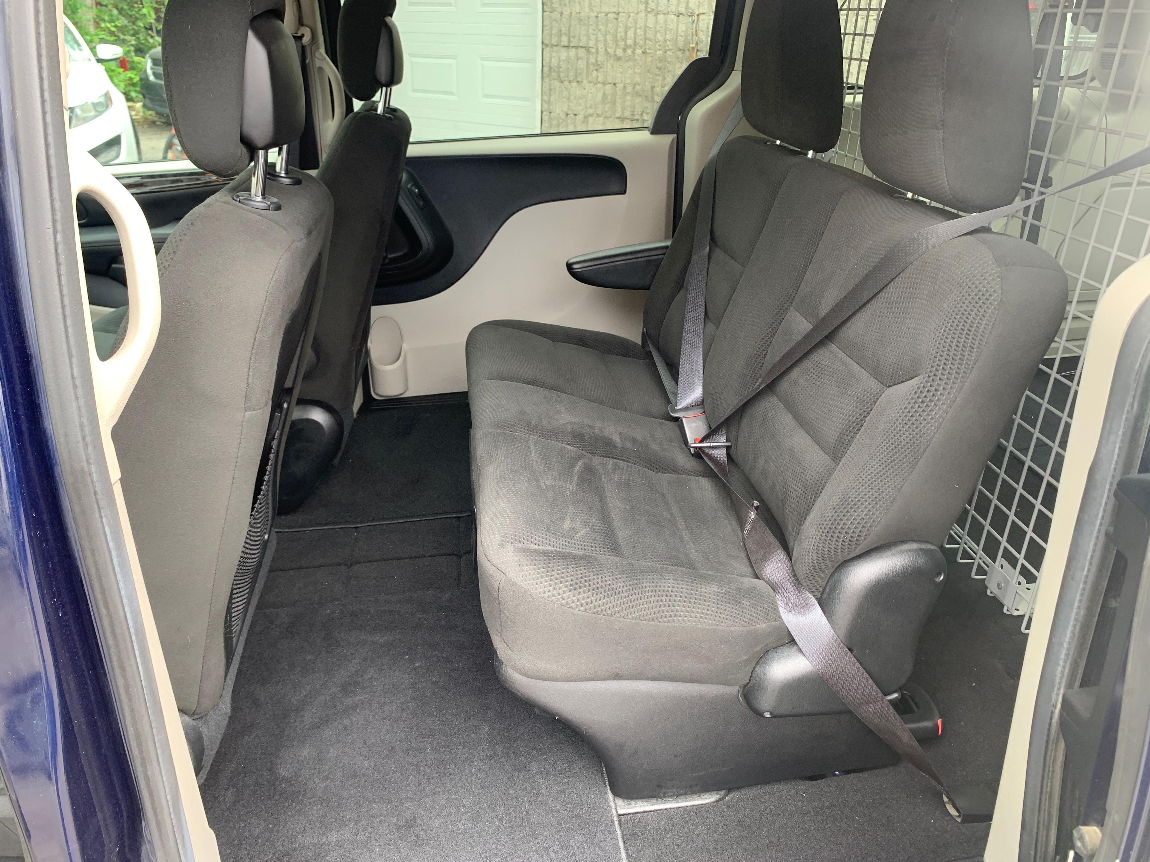 Dodge Grand Caravan 2016 - Image 9