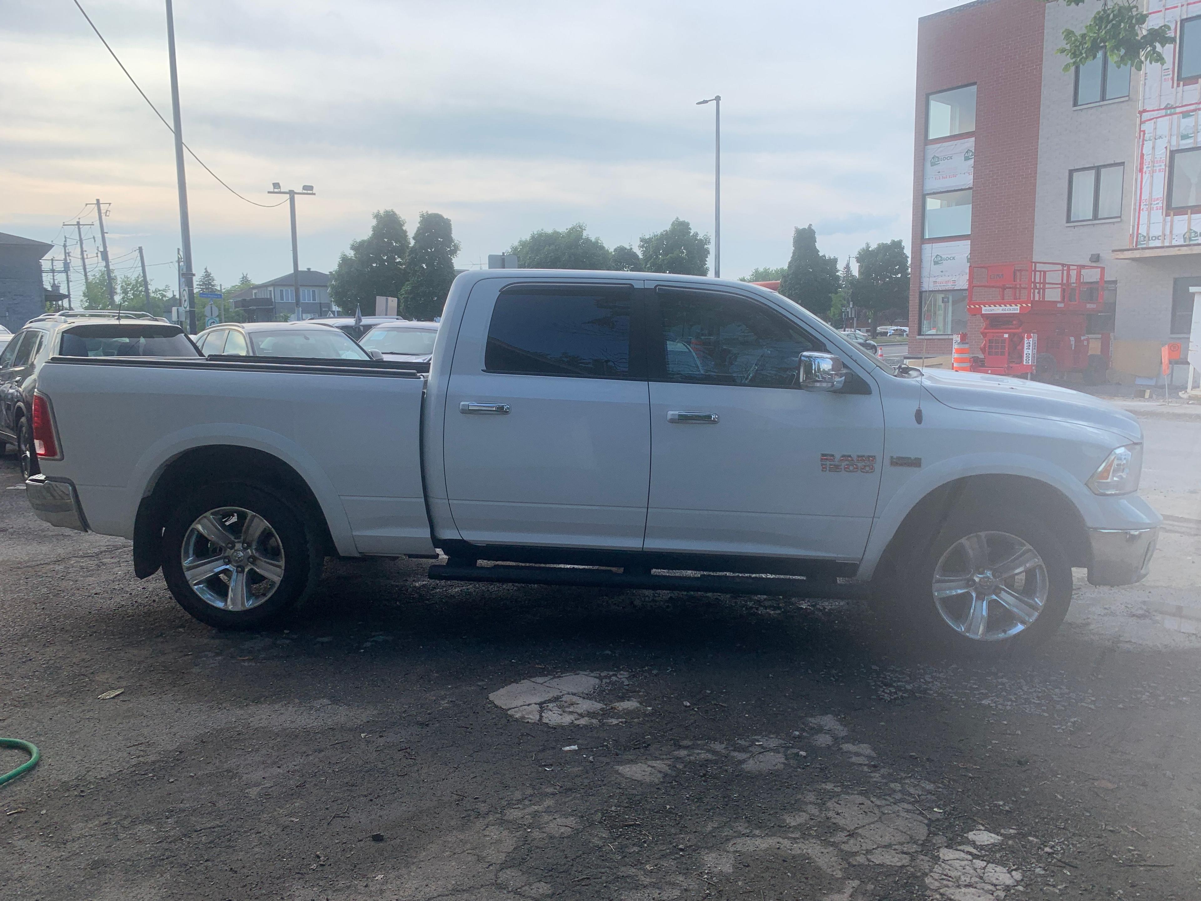 Dodge Ram 1500 2014 - Image 4