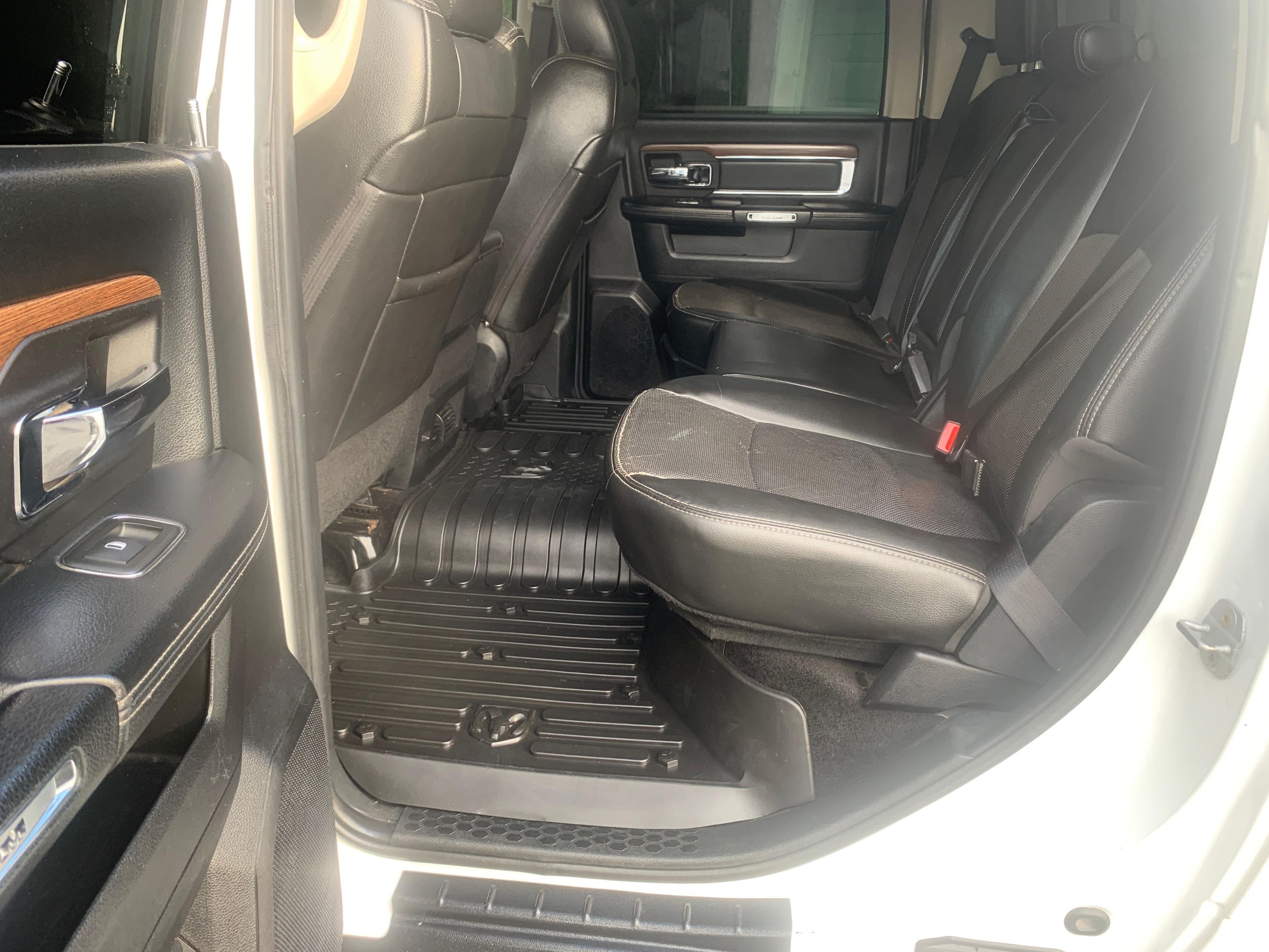 Dodge Ram 1500 2014 - Image 12