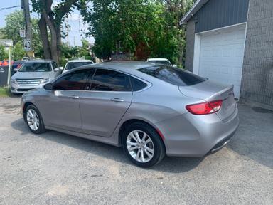 Chrysler 200 2015 - Thumbnail 2