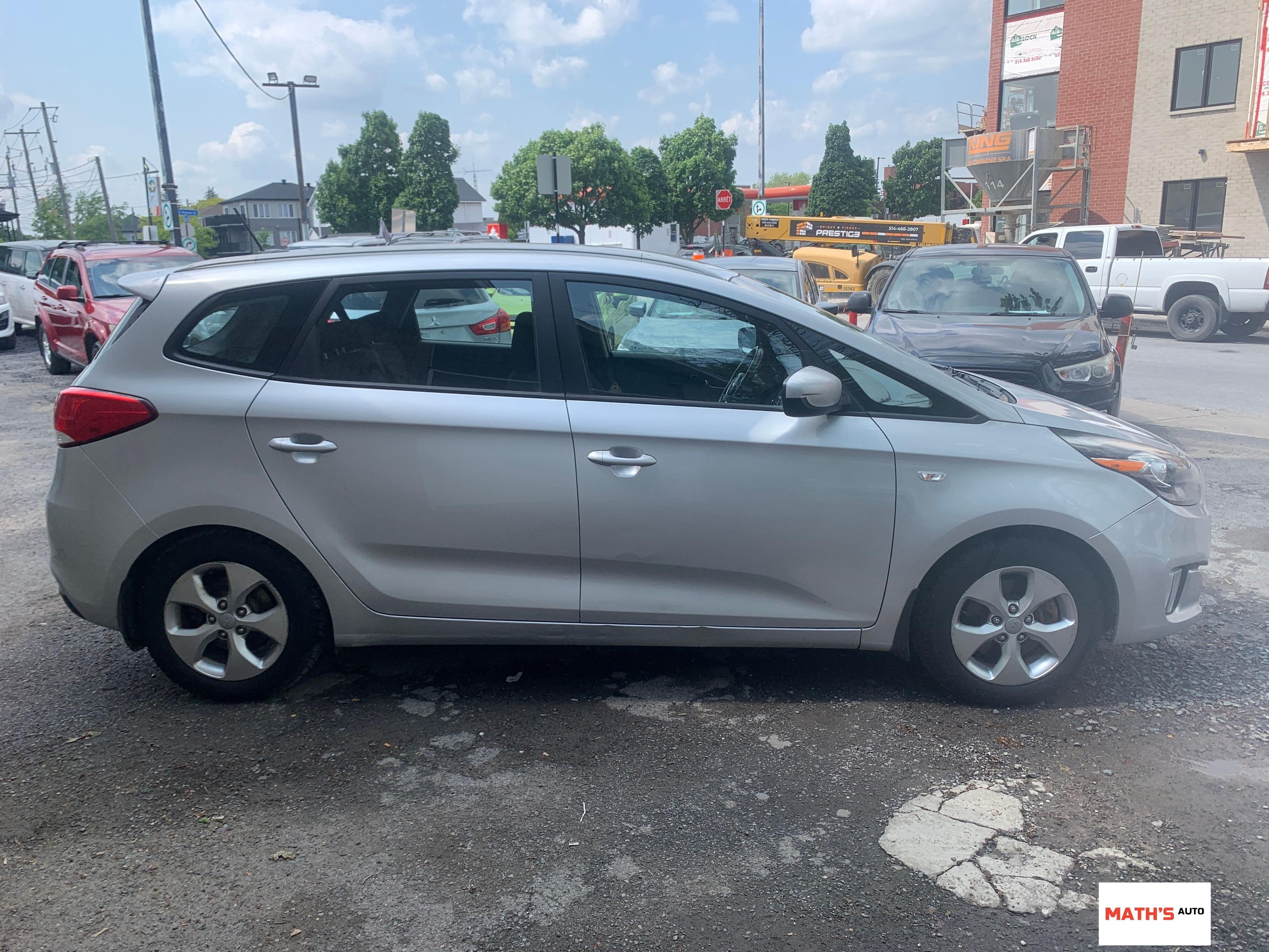 Kia Rondo 2014 - Image 5