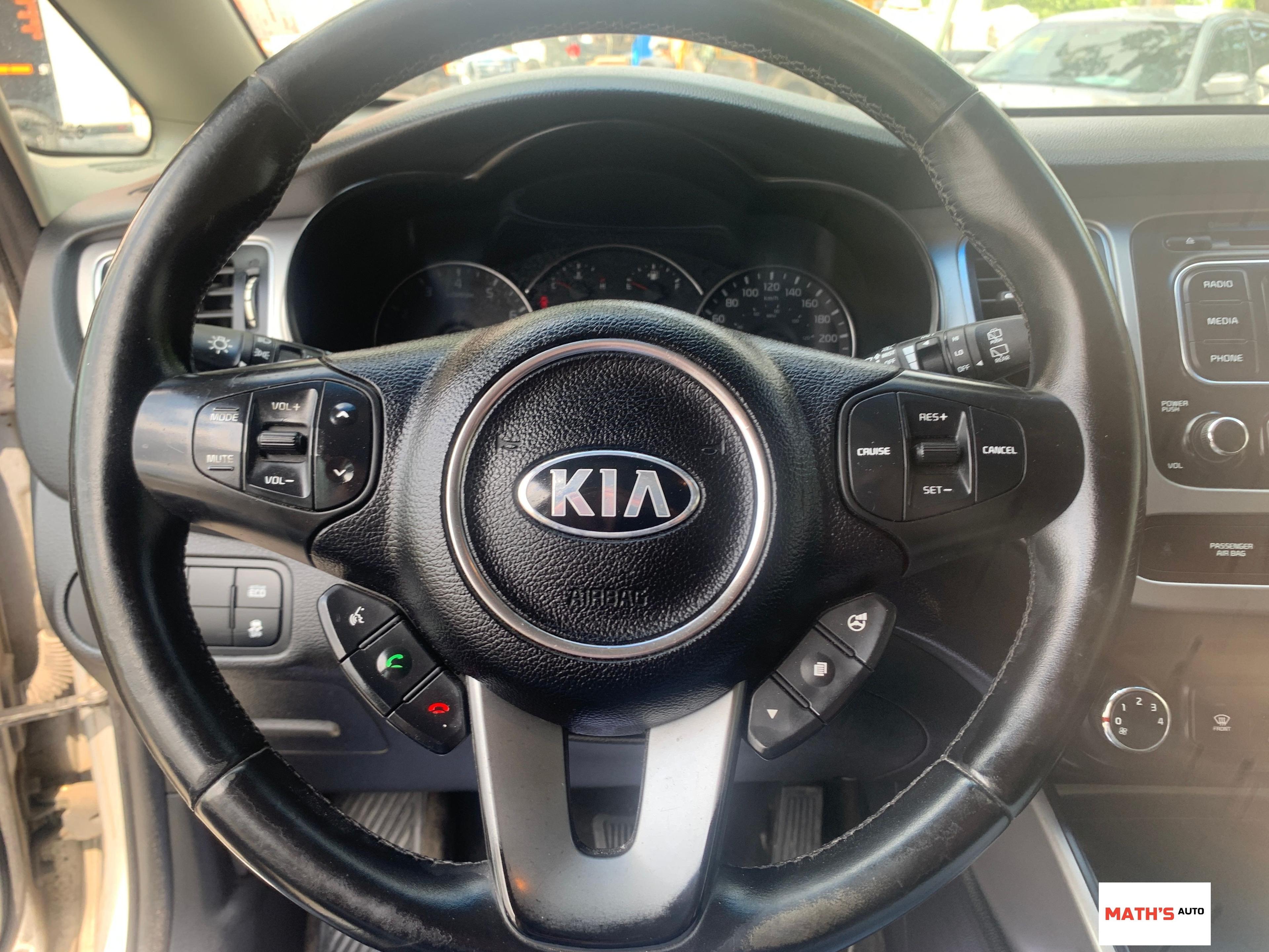 Kia Rondo 2014 - Image 13