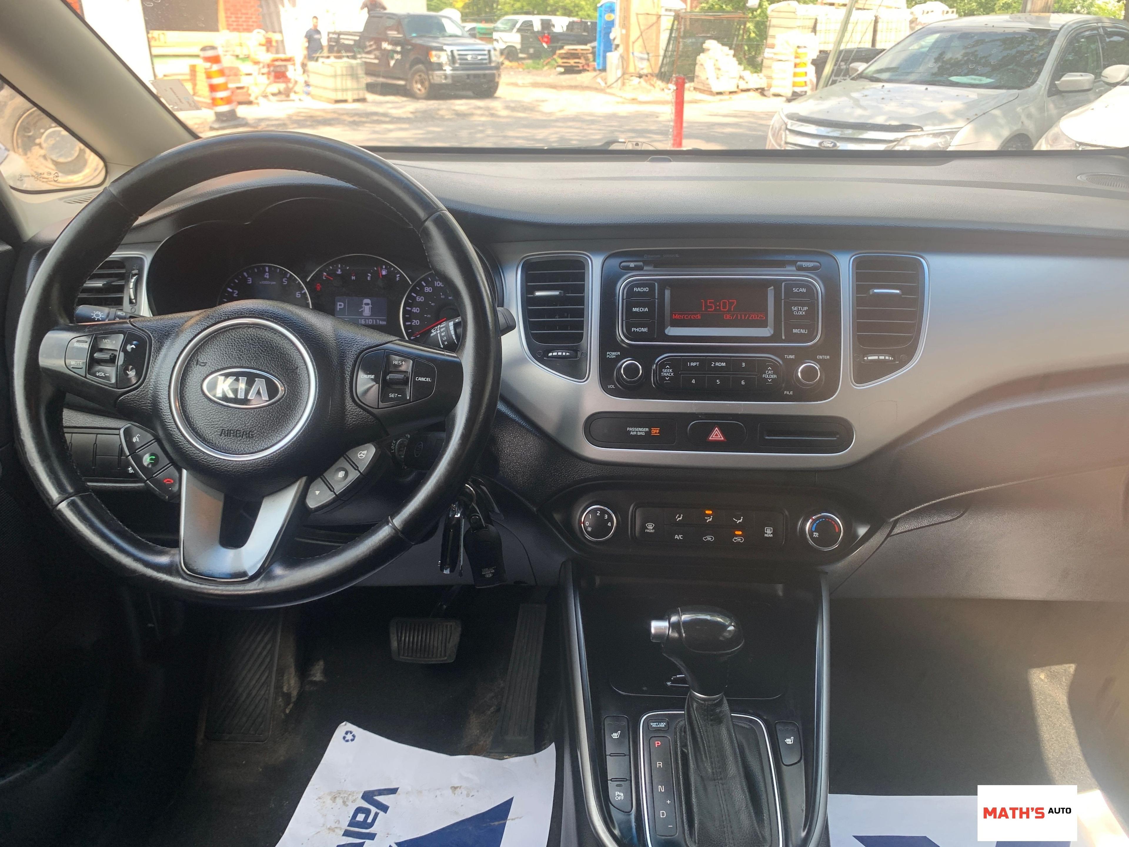 Kia Rondo 2014 - Image 14