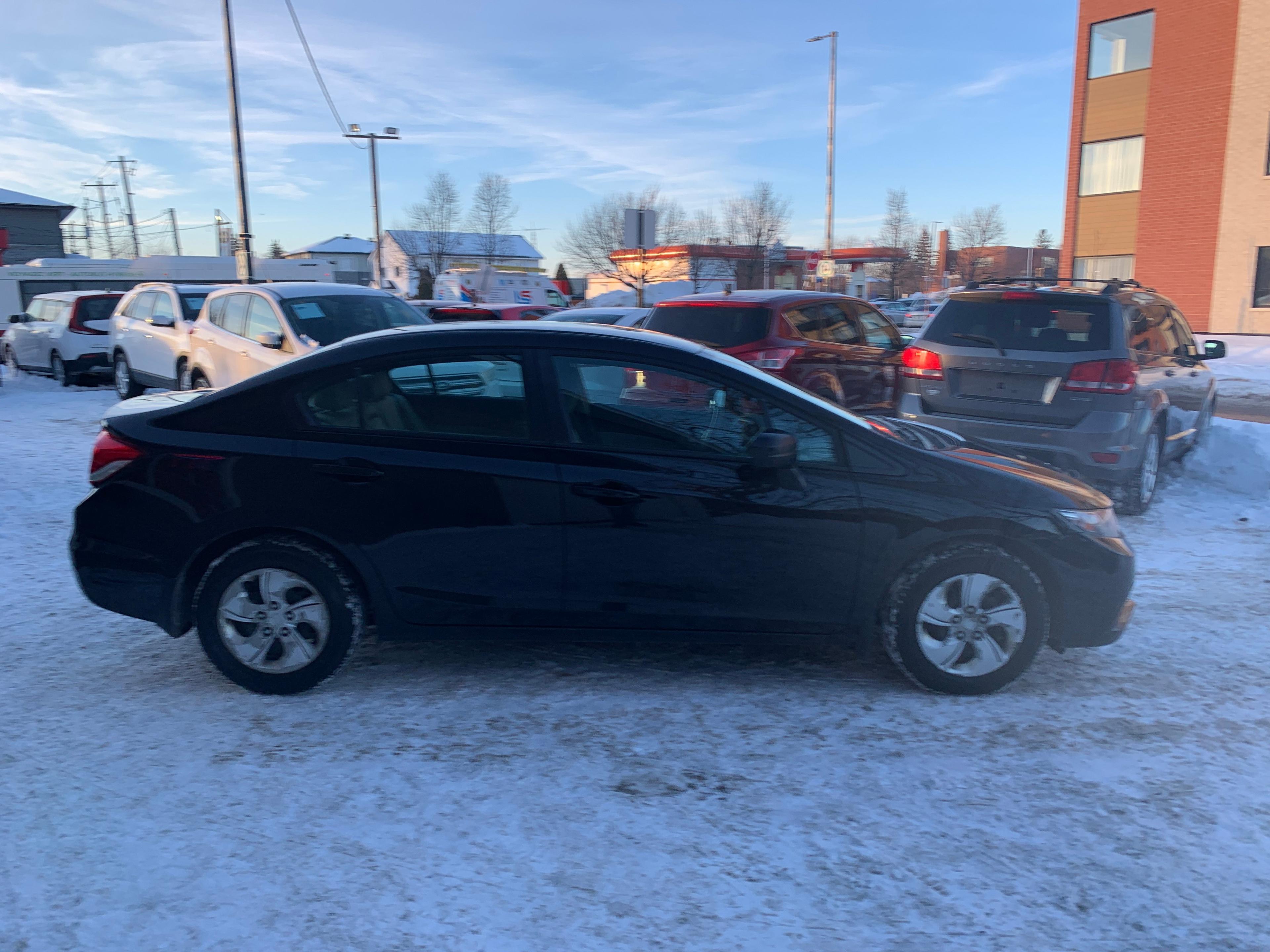 Honda Civic 2015 - Image 3