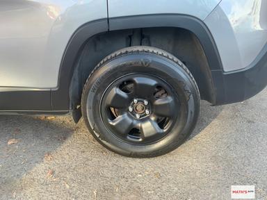 Jeep Cherokee 2016 - Thumbnail 8