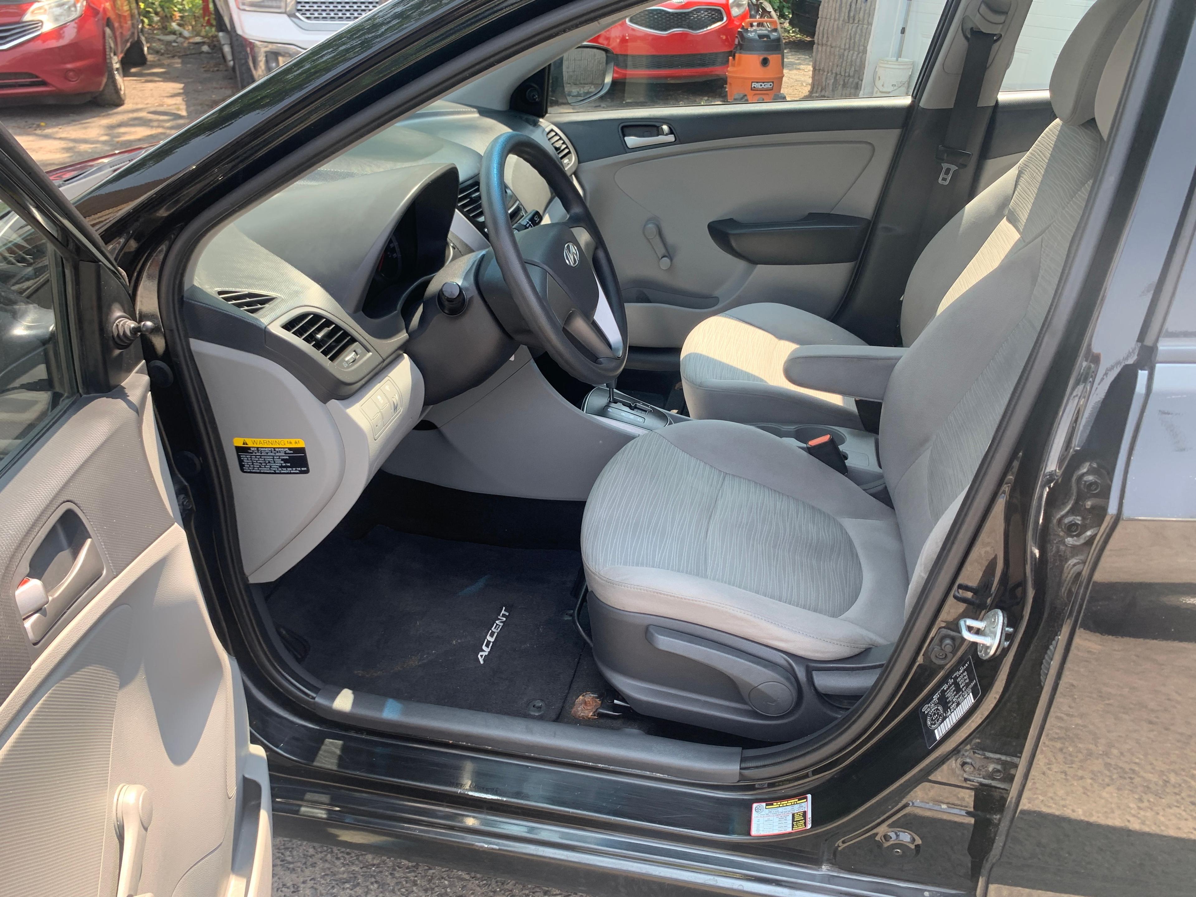 Hyundai Accent 2016 - Image 9