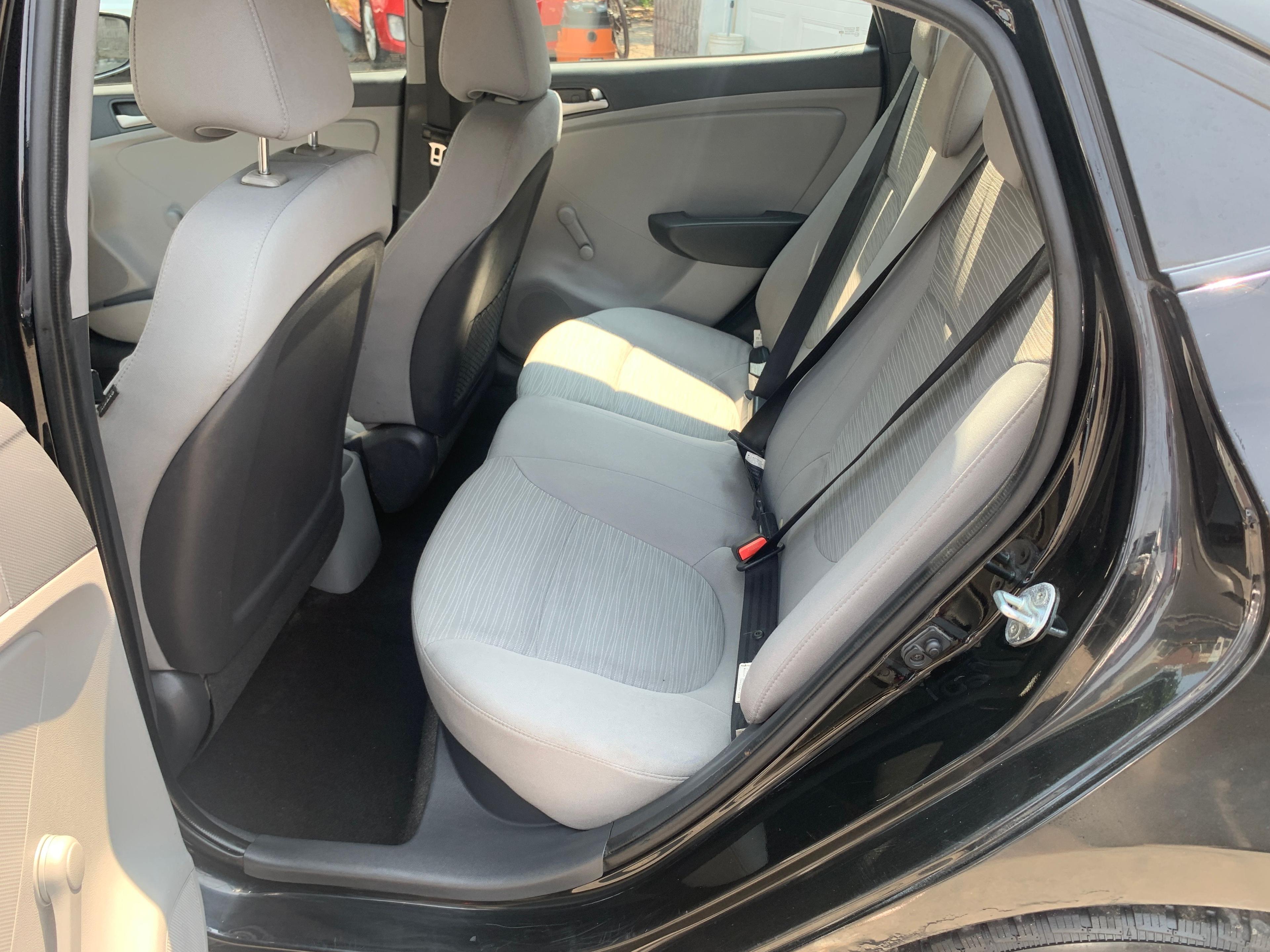 Hyundai Accent 2016 - Image 10