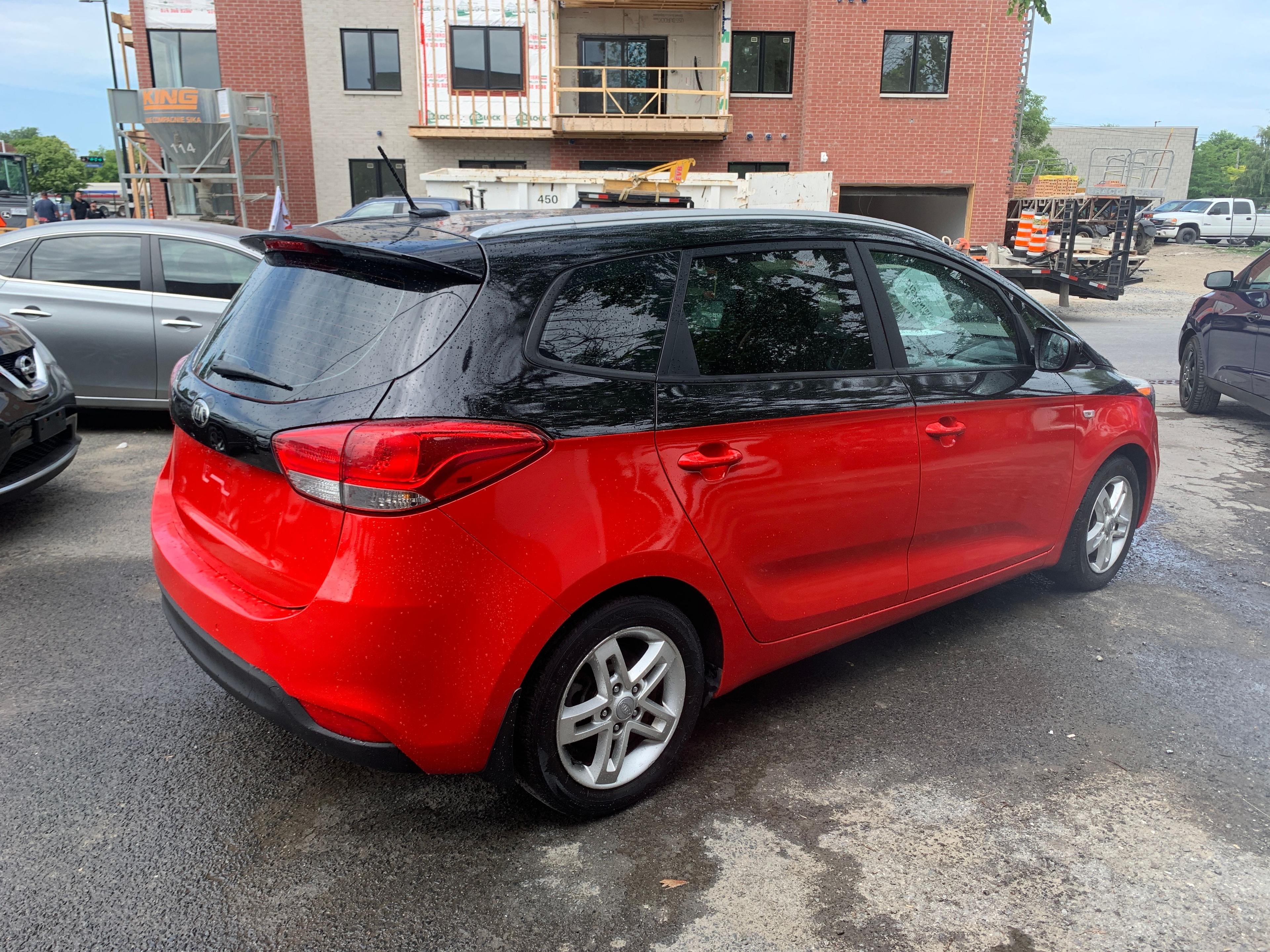 Kia Rondo 2014 - Image 4