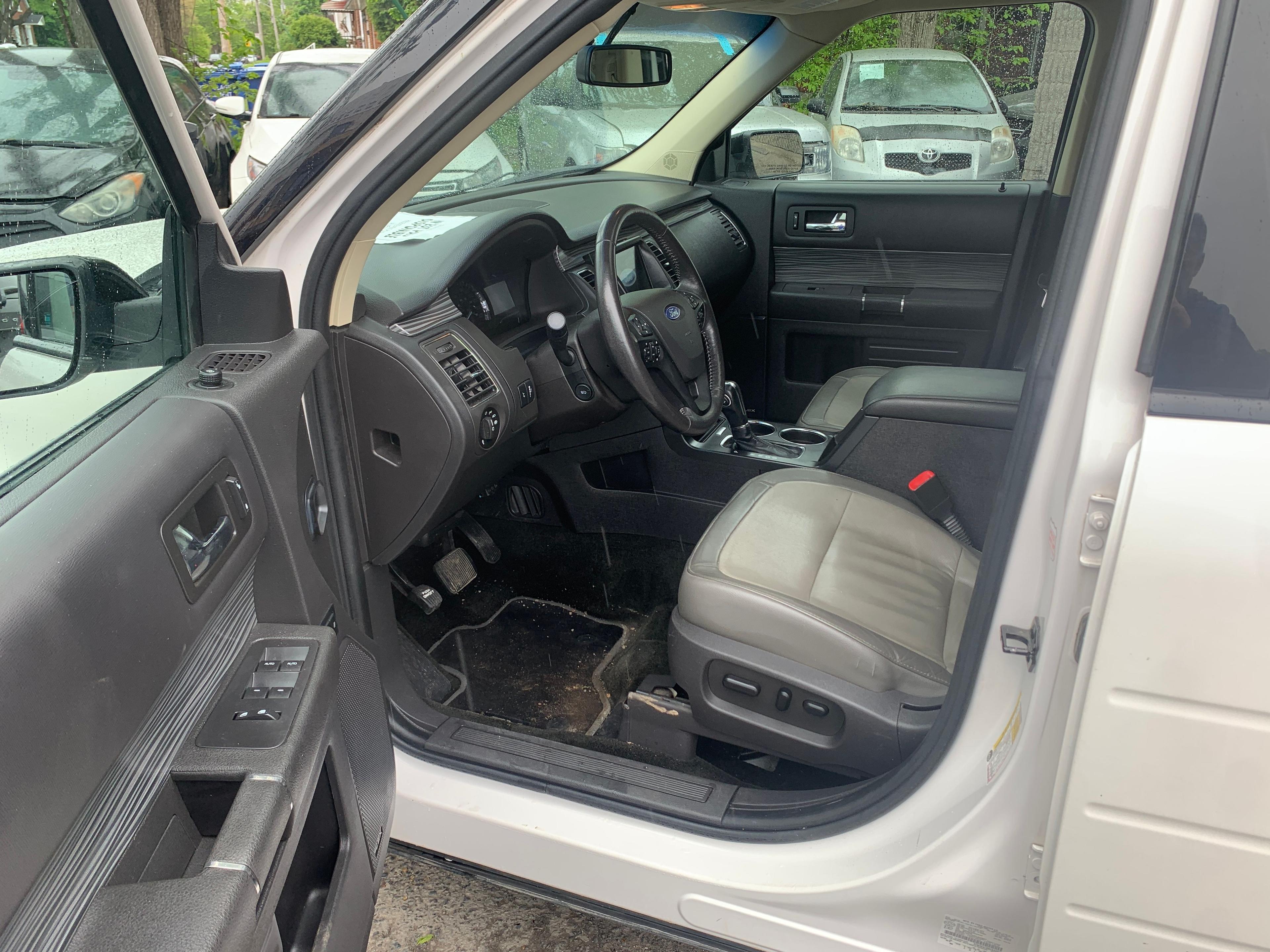 Ford Flex 2016 - Image 11