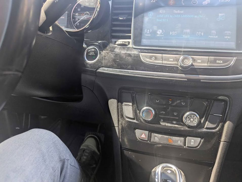 Buick Encore 2017 - Image 16