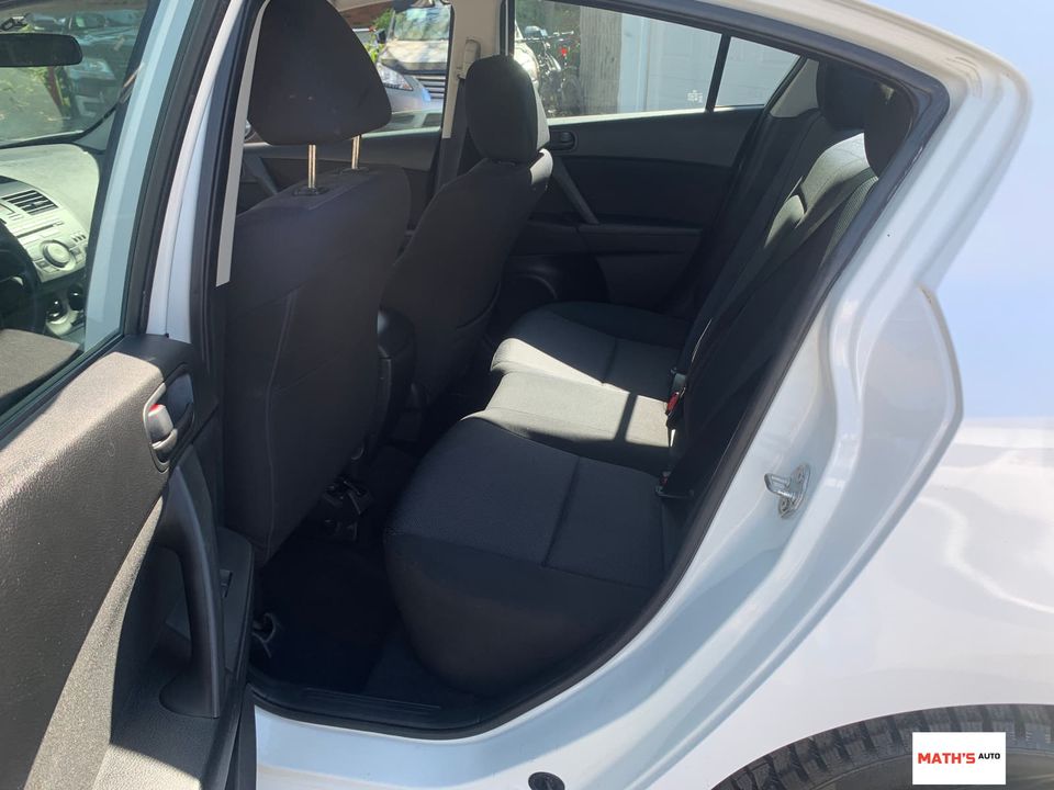 Mazda MAZDA3 2010 - Image 8