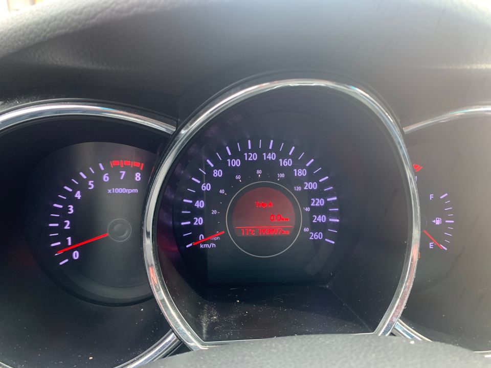 Kia Optima 2013 - Image 12