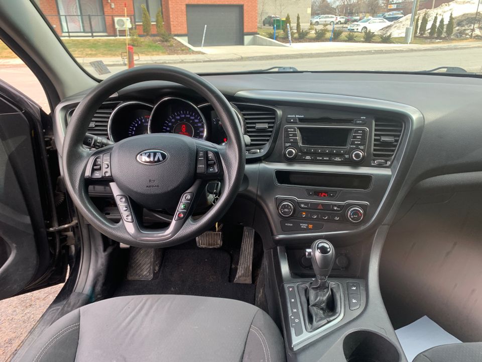 Kia Optima 2013 - Image 10